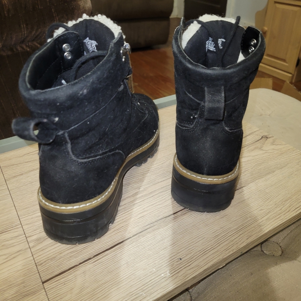 Womens boots